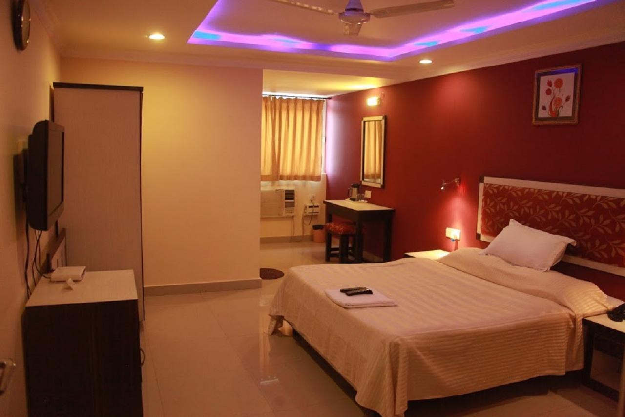 Hotel Parklane حيدر أباد المظهر الخارجي الصورة